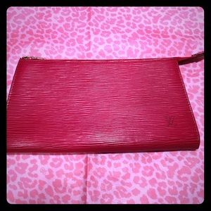 ❤️Authentic LV pochette❤️